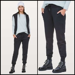 Lululemon Warm Down Jogger II 28" in Black